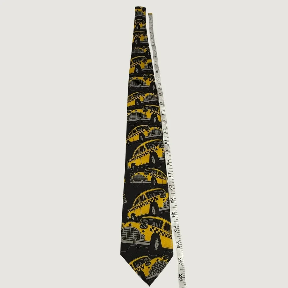 Vintage Ralph Marlin Taxi Cabs Necktie 1996 Yellow Cab Novelty Tie Made USA